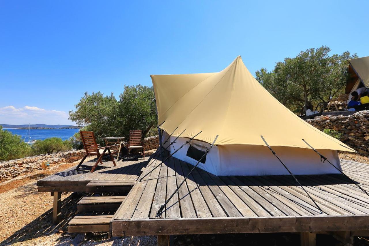 Glamping Resort Festa Kornati Pristanisce Exterior photo