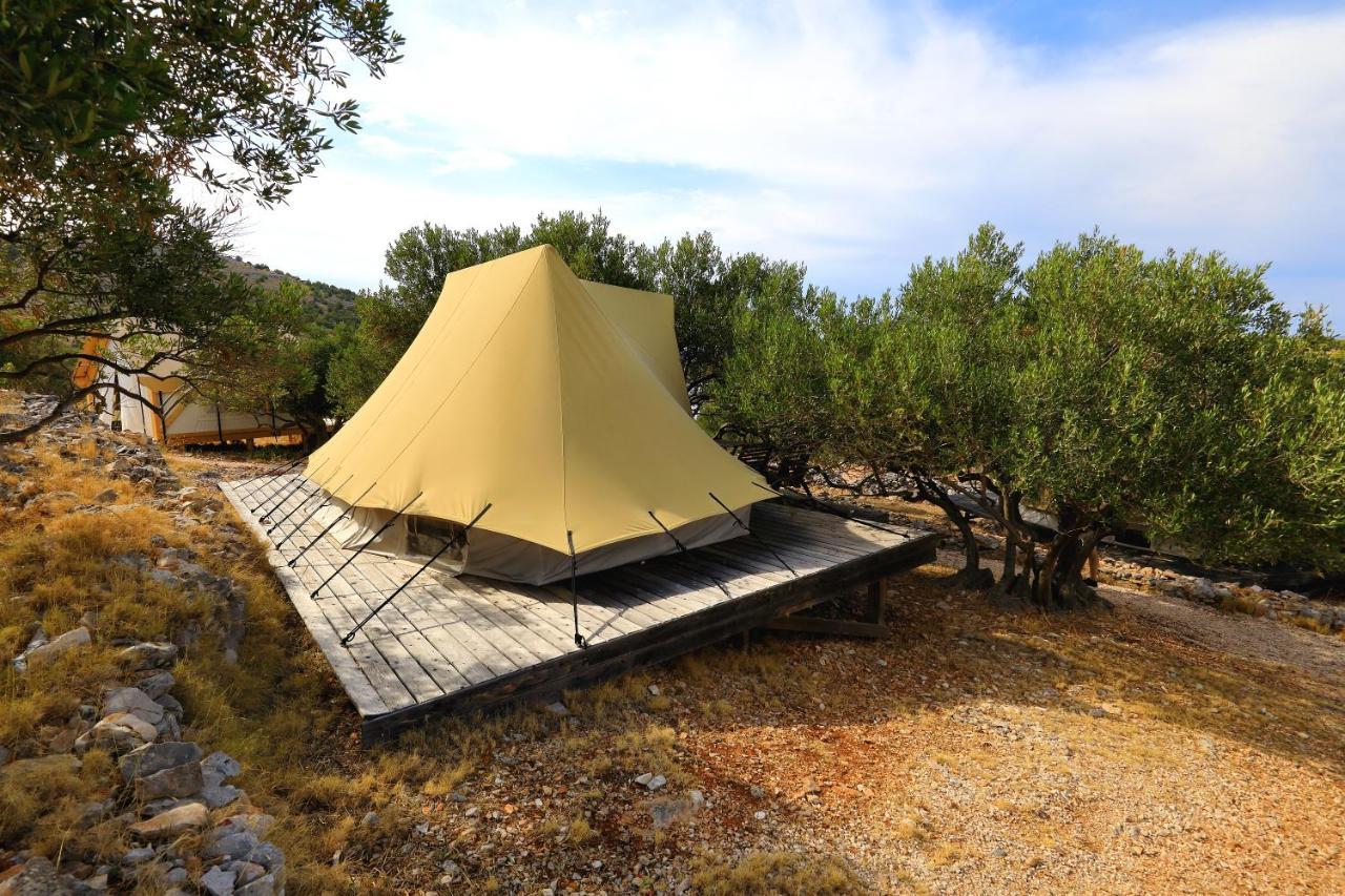 Glamping Resort Festa Kornati Pristanisce Exterior photo